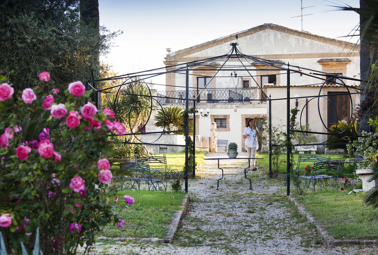 Hotel Villa Favorita Ното Экстерьер фото